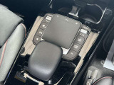 ご覧いただきありがとうございます!車両販売以外でも一般整備や板金など幅広く行っておりますのでお車の事でお悩みの際はお気軽にお問合せ下さい!