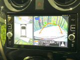 【アラウンドビューモニター】専用のカメラにより、上から見下ろしたような視点で360度クルマの周囲を確認することができます☆死角部分も確認しやすく、狭い場所での切り返しや駐車もスムーズに行えます。