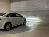 LEDヘッドランプです。十分な明るさを保ちつつも消費電力が少なく、バルブ寿命も長いのが特徴です。瞬時にMAXの光量を発揮するのもLEDならではです。