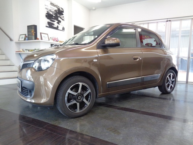 トゥインゴ インテンス