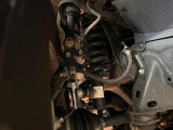 お車を安心してお乗りいただく為には、足回りの定期点検が欠かせません。サービスサポート(有償保証)では無料点検もご提供しており、安心のカーライフをお過ごしいただけるサポート体制が整っています。