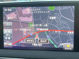 ●純正ナビ:一体感のあるナビは、高級感ある車内を演出してくれます。オーディオ機能も充実しておりますので、運転もより楽しめます♪