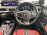 UX 250h Fスポーツ 本革シート サンルーフ