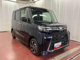 両側スライドドアなので、狭い駐車場や壁際でも安心!
