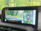 【パノラミックビューモニター】専用のカメラにより、上から見下ろしたような視点で360度クルマの周囲を確認することができます☆死角部分も確認しやすく、狭い場所での切り返しや駐車もスムーズに行えます。