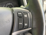 【クルーズコントロール】高速道路もラクラク走行。アクセルを離しても一定速度で走行ができ、長距離運転時の負担を軽減!加速・減速も簡単なスイッチ操作で調整できます。