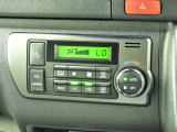 オートエアコンを装備しておりますので、四季を通じて車内を快適な温度に保つことが出来ます!高級感が有りますね!