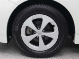 純正アルミホイールです。195/65R15