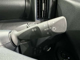 トンネルなど、周囲の明るさの変化でランプ類を自動オン・オフするコンライトです(消し忘れ防止機能付)