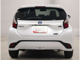 バックモニター付!車庫入れなど後方確認に便利です。