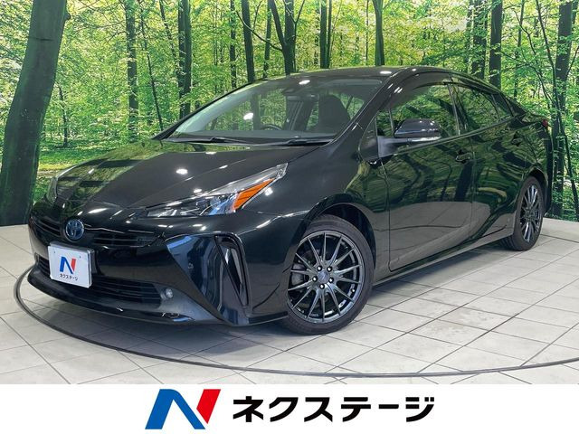 トヨタ プリウス 