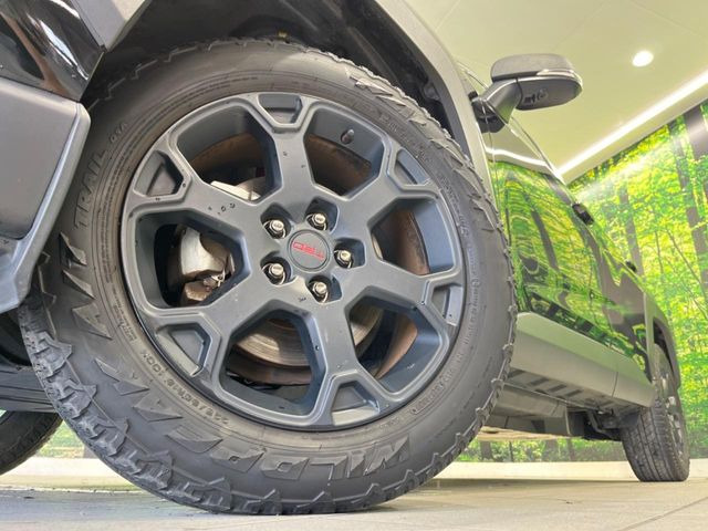 オフロードパッケージ Rav4 18インチ ホイール 黒 オフ系カスタムも大