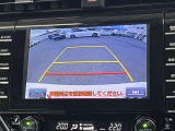 後方モニター表示でバック時の障害物もしっかり見えます!