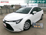 こちらの車両はご成約後に当社指定の新品タイヤ2本に交換いたします。 スーパーホワイトのカローラツーリングハイブリッド入荷しました。