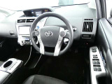【運転席】運転席周りの画像です。プロの手で隅々までクリーニングしています。ご来店いただき実際に見てみてくださいね☆