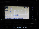 ナビは純正品。フルセグテレビ・CD・DVD・SDオーディオ・Bluetooth対応のナビです。