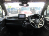 視界が良好でどなたでも運転がしやすいのでお勧めです!!
