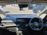 運転席まわりです。細かいオプションなど、気になるところがあればお気軽にメールやお電話等でお問合せください。