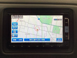 ナビゲーションはフルセグTV対応のGathers純正メモリーナビを搭載しています。Bluetoothオーディオ機能がありますので、スマートフォンなどの音楽も再生できます。