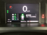 ホンダが推し進める総合先進安全装備のセンシング搭載! 衝突や斜線はみだしなどの危険が予測される時、センサーが警告。ヒューマンエラーを高度先進技術が補完してくれます。