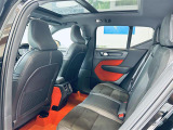 ◆LIBERALAは、輸入車選びの新たなスタイルを提案するインポート・セレクト・ブランドです。オーナー様となる方がクルマから直接感じる感性を第一にした、最良の一台との出会いをコーディネートいたします。