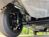 お車を安心してお乗りいただく為には、足回りの定期点検が欠かせません。サービスサポート(有償保証)では無料点検もご提供しており、安心のカーライフをお過ごしいただけるサポート体制が整っています。