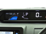 入庫時の走行距離です。店舗間の移動等により距離が増えている事もございますので、ご了承ください。また、売約済みの場合もございますので、ご検討の際は、事前にお電話にて在庫状況をお確かめください。