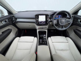 XC40 アルティメット B4 AWD 4WD 