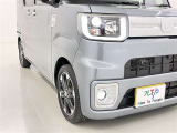 フォグランプ装着車です。暗い夜道の車両前方を明るく照らします