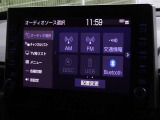 CD・DVD(再生機能)・ブルートゥース等を使用することができます。