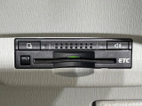 【ETC】高速道路の料金所をストレスなく通過!話題のスポットやサービスエリアに多い「スマートIC」利用時は必須のアイテムです。当店でセットアップを実施、ご納車当日からすぐにご利用いただけます!