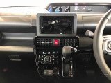温度を設定すれば、自動で車内の温度管理をしてくれる優れものです♪ATミッションで運転楽々