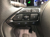 【ステアリングスイッチ】左です。ハンドルから手を離さず、運転に集中したまま手元でオーディオ操作等ができます。