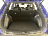 開口部の広いラゲージスペースは、大型の荷物もラクラク積み込めます。