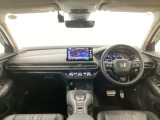 【前方視界】開放的な前方視界!運転がしやすく疲れにくいです♪窓が大きく、見通しがとっても良いおクルマですよ♪