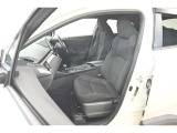 見通しのよいすっきりとした視界で、誰でも運転しやすいです。運転のしやすさは疲れにくさにも繋がりますよ♪