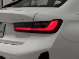 BMW伝統のL字型テールライト
