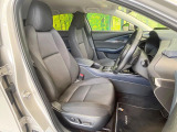 運転席シート廻りは使用感も少なく、良好な状態となっています。丁寧に使われていたことがよくわかりますね。