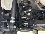 お車を安心してお乗りいただく為には、足回りの定期点検が欠かせません。サービスサポート(有償保証)では無料点検もご提供しており、安心のカーライフをお過ごしいただけるサポート体制が整っています。