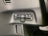 ハンドルの左下にETCがついています。高速道路の料金所の通過も楽々です。 カードの取り出しもしやすい場所についています。