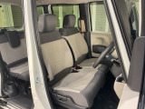 乗降がしやすい運転席。