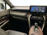豪華な内装で運転も楽しくなりますよ♪