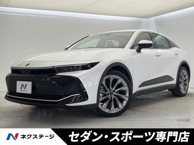 クラウンクロスオーバー 2.5 G アドバンスト レザー パッケージ E-Four 4WD