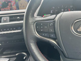 UX 200 Fスポーツ 本革シート サンルーフ