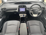 プリウス 1.8 S セーフティ プラス 修復歴無し