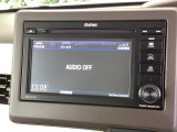 ホンダ純正ディスプレイオーディオです!リアワイドカメラとBluetoothハンズフリー通話/音楽再生対応オーディオです!ワンセグテレビ、CD、USB接続できます!