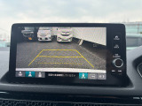 バックでの駐車が苦手な方や運転にあまり自信のない方でも後方の視界をしっかりサポート。安心して車庫入れが出来るバックカメラを装備しています!