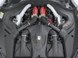 搭載された3.9L・V8ツインターボエンジンは620馬力(カタログ値)を発揮します。