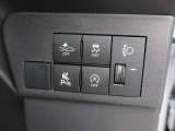 スイッチ類 スマアシやソナーセンサーなど各種機能をオン・オフするためのスイッチです。