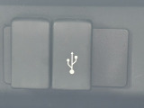 USBポートを搭載しております!